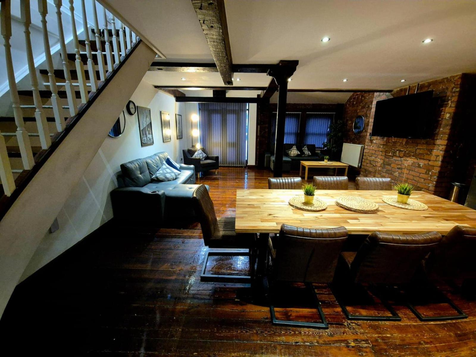 27 Stanley Street Aparthotel By Ustay Ливърпул Екстериор снимка